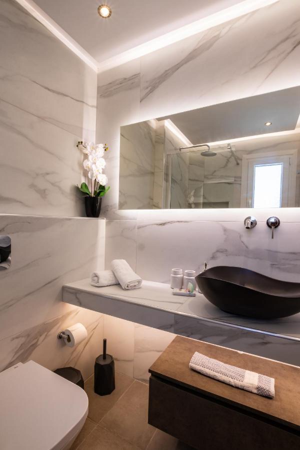 Aronia Luxury Apartments Karpathos Eksteriør billede
